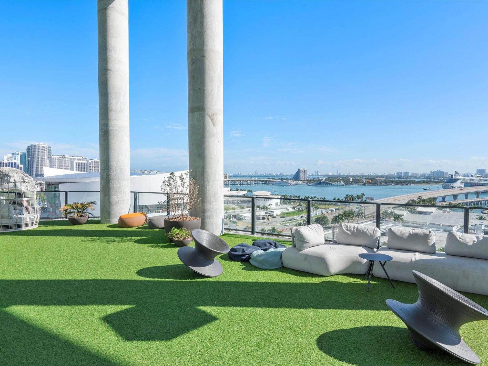 Downtown By Miami Vacation Rentals Екстериор снимка